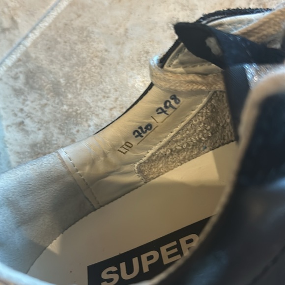 Golden Goose -Super Low Top Sneaker - Picture 5 of 8